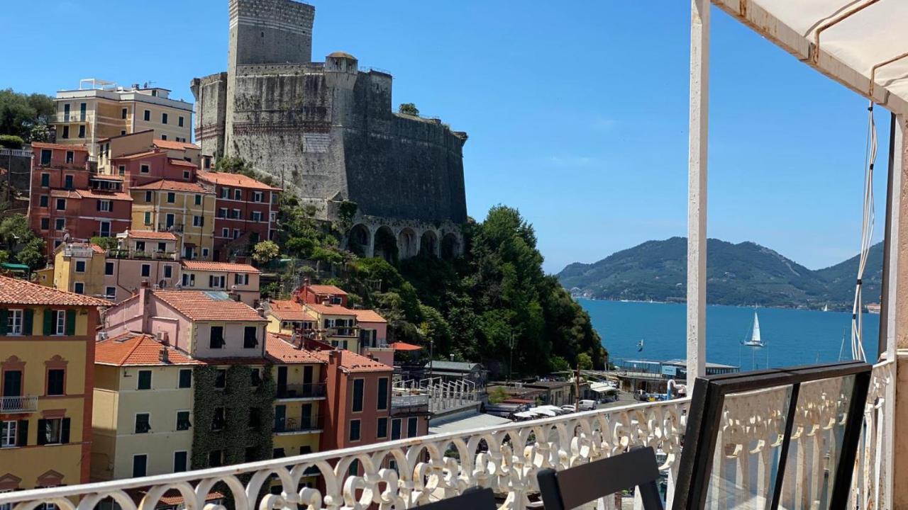 Square Views Apartment Lerici Luaran gambar