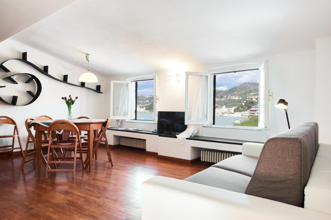 Square Views Apartment Lerici Luaran gambar